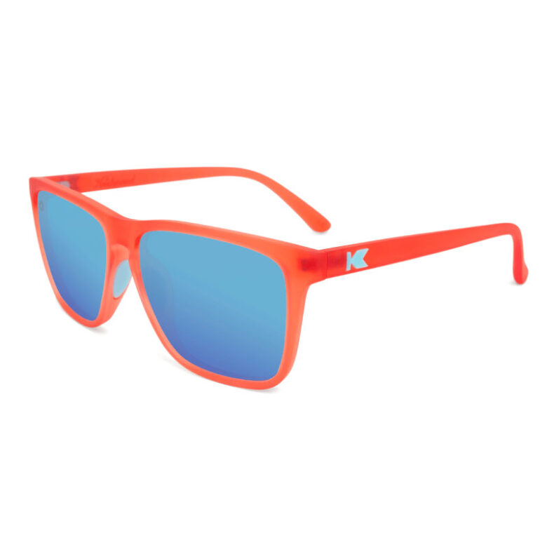Czerwone sportowe okulary przeciwsłoneczne Fast Lanes Fruit Punch Knockaround