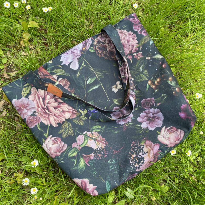 Damska duża torba shopper w piwonie