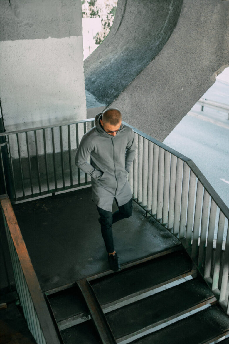 Męska bluza z kapturem szara Cyber Robin