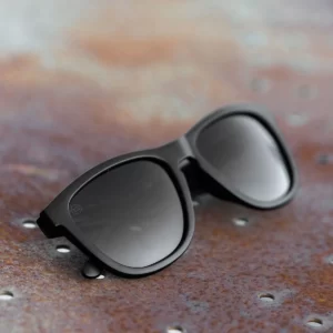 black-on-black-premiums-sunglasses