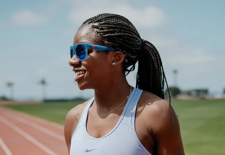 blue-polarized-sport-sunglasses-knockaround