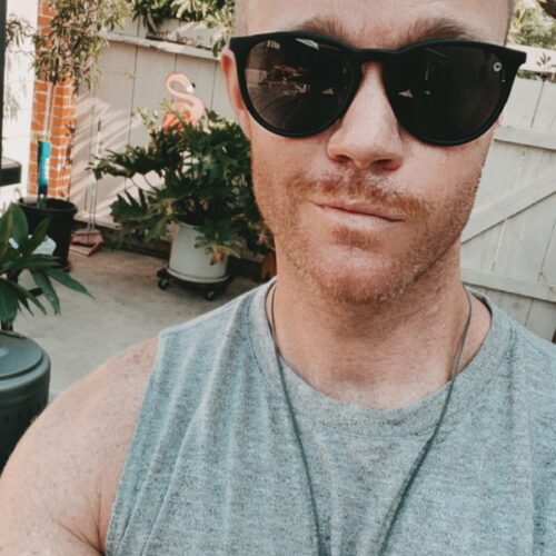 black-on-black-sunglasses-sunlovers