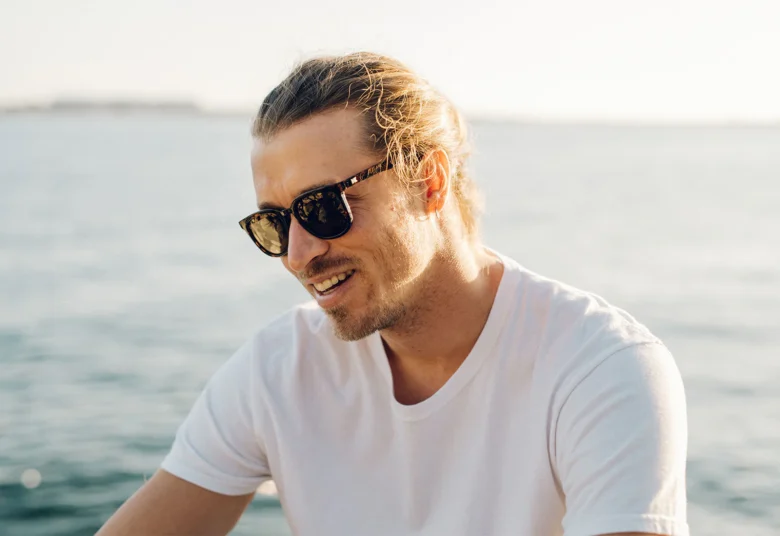 glossy-black-and-tortoise-shell-fade-amber-paso-robles-sunglasses