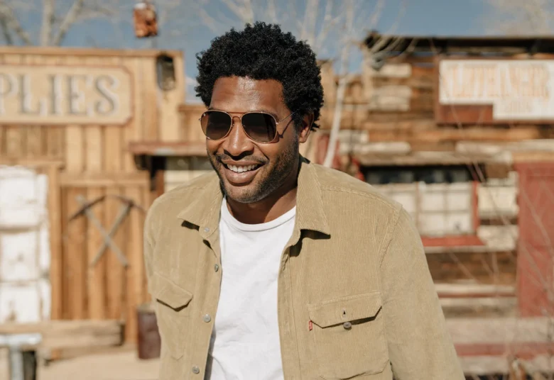 vegas-valour-mile-highs-sunglasses