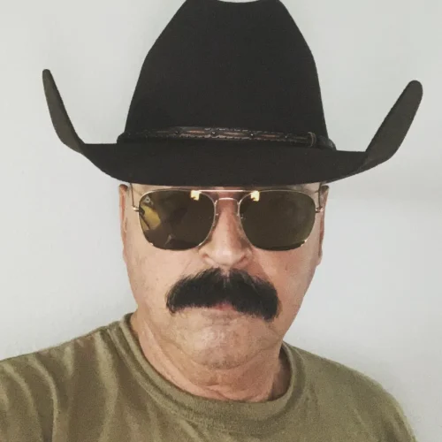 vegas-velour-mount-evans-sunglasses