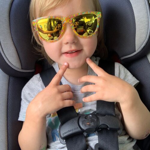 yellow-pinata-party-sunglasses-for-kids