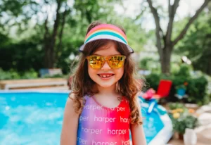 pinata-party-kids-premium-sunglasses