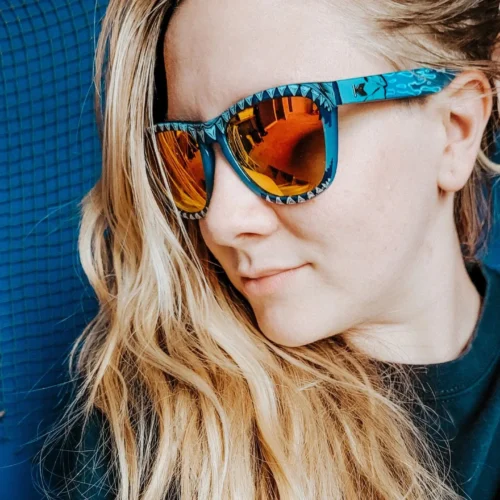 shark-week-premiums-okulary