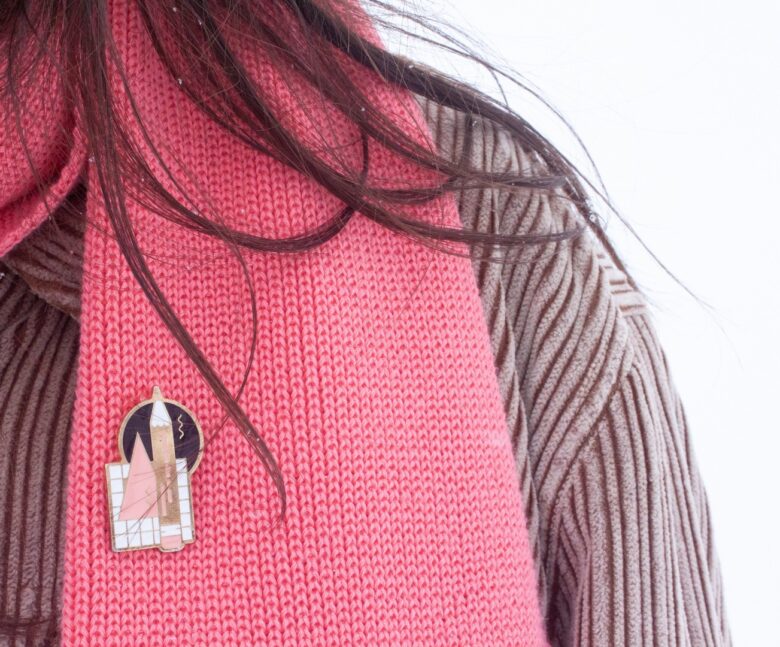 Pin przypinka długopis