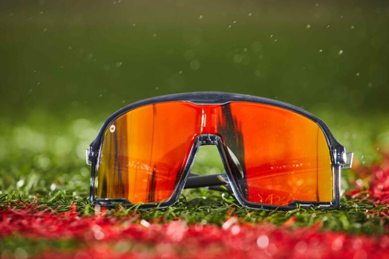 magma-grey-campeones-sunglasses-for-bikeing