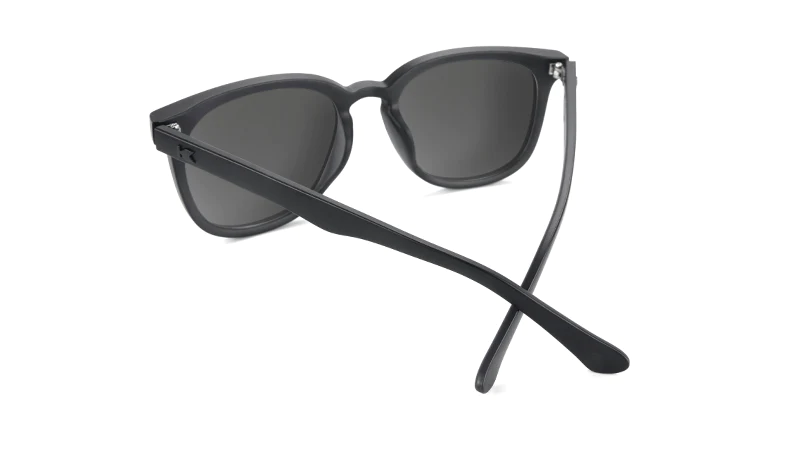 affordable-sunglasses-black-on-black-smoke-pasorobles-back_94fdf5ca-3f2c-47be-8fe9-fb8c2d9d4110