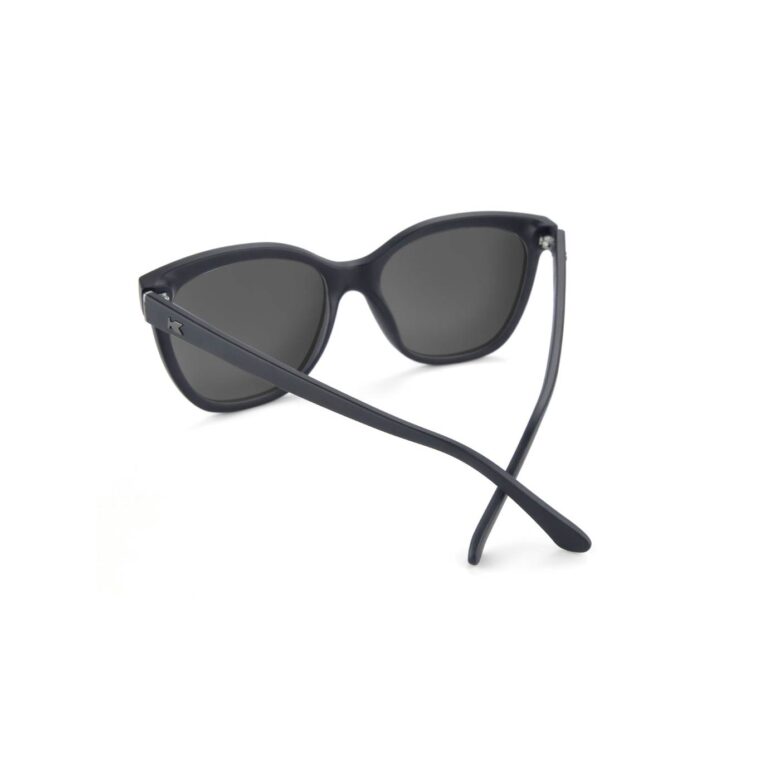 czarne-okulary-deja-views-black-on-black
