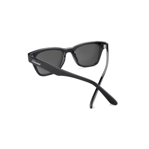 Czarne okulary przeciwsłoneczne vintage Seventy Nines