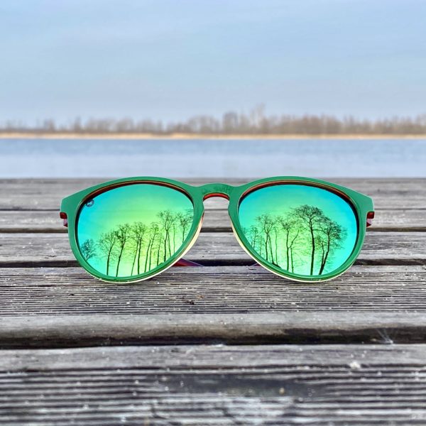 zielone okulary przeciwsłoneczne zaokrąglone damskie z polaryzacją z filtrem uv400 sunlovers knockaround mai tais